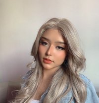 Your Baby Chanel - puta in Manila