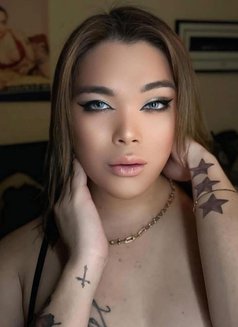 YOUR BABY GIRL SHANAYA STARR - Transsexual escort in Manila Photo 6 of 8