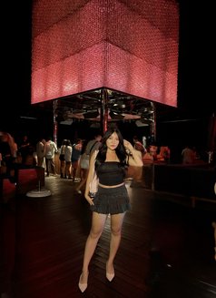 Zia - escort in Bali Photo 4 of 6