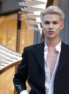 Your Blondie - Male escort in Bangkok Photo 9 of 11
