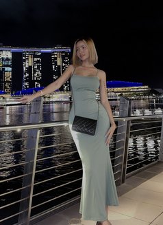 YOUR BOMBSHELLL IN TOWN! - escort in Bali Photo 11 of 20