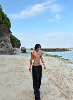 Your boy - Male escort in Bali Photo 3 of 5