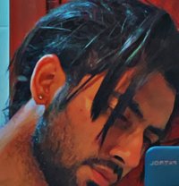 Your Boy King - Acompañantes masculino in Karāchi