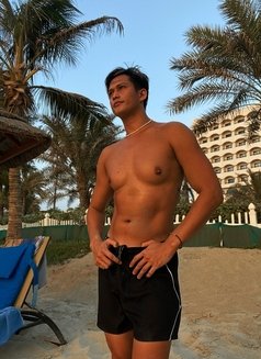 Telaviv Boyfriend experience John - Male escort in Tel Aviv Photo 7 of 7