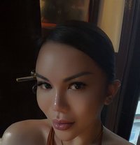 Your Delicious Dessert - Transsexual escort in Abu Dhabi
