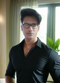 Your Dominant Lover & Fantasy Master - Acompañantes masculino in Kolkata Photo 1 of 13