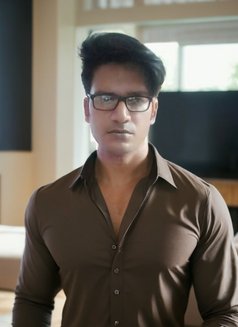 Your Dominant Lover & Fantasy Master - Acompañantes masculino in Kolkata Photo 2 of 13