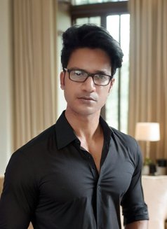 Your Dominant Lover & Fantasy Master - Acompañantes masculino in Kolkata Photo 4 of 13