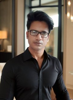 Your Dominant Lover & Fantasy Master - Acompañantes masculino in Kolkata Photo 5 of 13