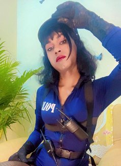 Your dominatrix mistress - Transsexual escort in Bangalore Photo 20 of 24