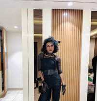 Your dominatrix mistress - Transsexual escort in Bangalore