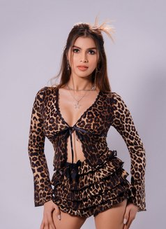 Your fantasy Unlock - escort in Manila Photo 20 of 22