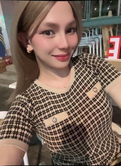 Your GFE Fucker Ready to Serve You - Transsexual escort in Makati City Photo 10 of 12