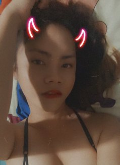 Your Goddess Cum - Transsexual escort in Manila Photo 1 of 1