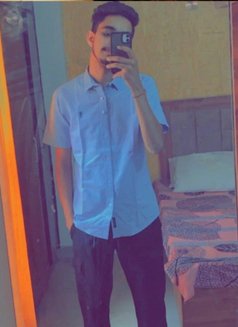 Your Guy - Male escort in Gurgaon Photo 2 of 2