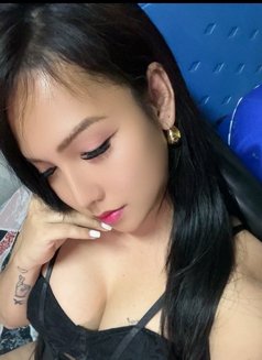 Your Hot Lyn - puta in Makati City Photo 6 of 7