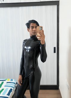 Your Kinky Desire - Male escort in Bangalore Photo 1 of 5