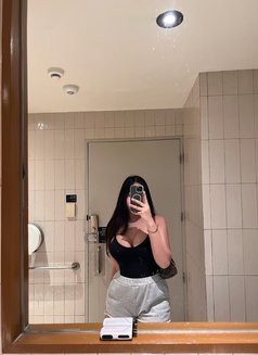 Your Living Fantasy - Transsexual escort in Makati City Photo 3 of 7