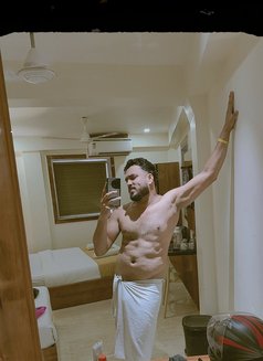 Your love boy 🫰🫦 - Acompañantes masculino in Mumbai Photo 5 of 7