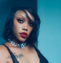 Your Lovely Company Today Rihanna - puta in Bangalore