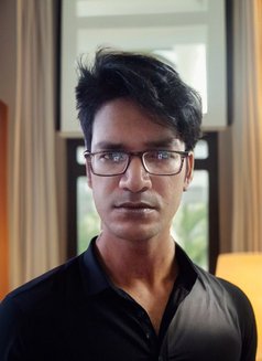 YOUR MIDNIGHT LOVER - Acompañantes masculino in Kolkata Photo 10 of 13