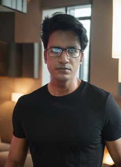 YOUR MIDNIGHT LOVER - Acompañantes masculino in Kolkata Photo 11 of 13