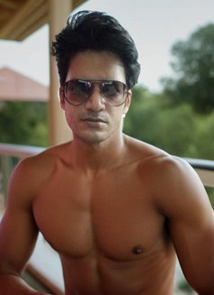 YOUR MIDNIGHT LOVER - Acompañantes masculino in Kolkata Photo 12 of 13