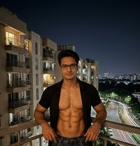Your Midnight Lover & Sensual Companion - Male escort in Kolkata