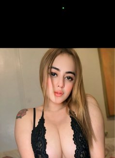New girl in town - escort in Kuala Lumpur Photo 7 of 8