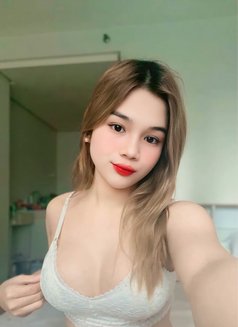 THE BEST MODEL ZAMARA - Transsexual escort in Manila Photo 4 of 19