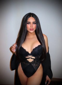 Maddie Exclusive Vip Model - Transsexual escort in Kuala Lumpur Photo 24 of 25