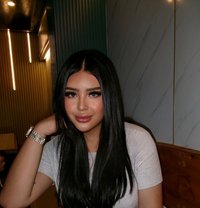 your newest obsession - Transsexual escort in Makati City