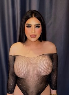 your newest obsession - Transsexual escort in Manila Photo 24 of 25