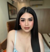 LADYBOY FULL OF CUMS - Acompañantes transexual in Manila