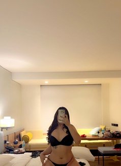 YOUR ONE AND ONLY 🇨🇴 - puta in New Delhi Photo 28 of 29