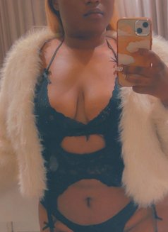 Your one stop fantasy queen Poshie - escort in Bangalore Photo 16 of 17