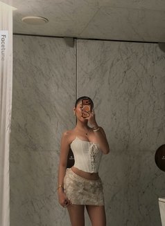 Your party girl Az - escort in Hong Kong Photo 12 of 17