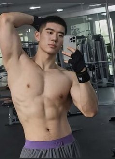 Your Perfect Gentleman. - Male escort in Singapore Photo 1 of 6