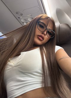 Your Petite Trans - Transsexual escort in Bali Photo 9 of 10