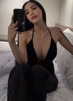 CHRISTINA’TIGHT’new’face - puta in Mumbai Photo 10 of 15