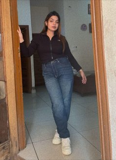 Your Premium Webcam & Meet Experience - puta in Bangalore Photo 5 of 5