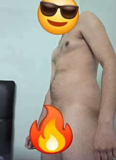Your real Porn Star - Male escort in Jeddah Photo 3 of 8
