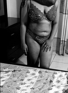 Your’s Gentleman - Male escort in Jaipur Photo 7 of 9