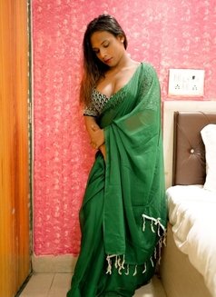 Your Sexy Shemale - Acompañantes transexual in Mumbai Photo 24 of 24