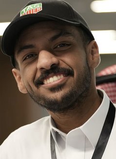 Your Slave - Male companion in Dubai Photo 4 of 5