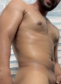Sub or dom - Male escort in Kanpur Photo 3 of 6