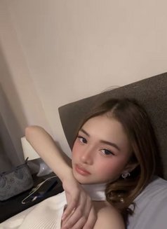 Your Slim Donna 🇪🇸(Meet & Camshow) - escort in Manila Photo 5 of 5