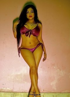 Your stepmom Tina - Transsexual escort in Kolkata Photo 30 of 30