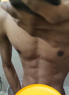 Your Superstar Yes, I am the one - Acompañantes masculino in Bangalore Photo 4 of 4
