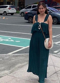 Mature men is my priority - escort in Makati City Photo 5 of 7